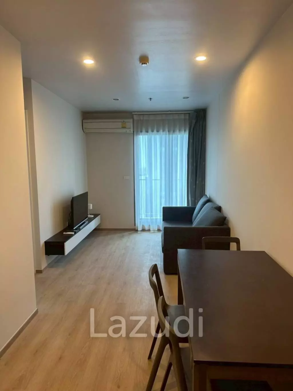 48 sqm high-floor condo at Centric Ari Station Phaya Thai Bangkok