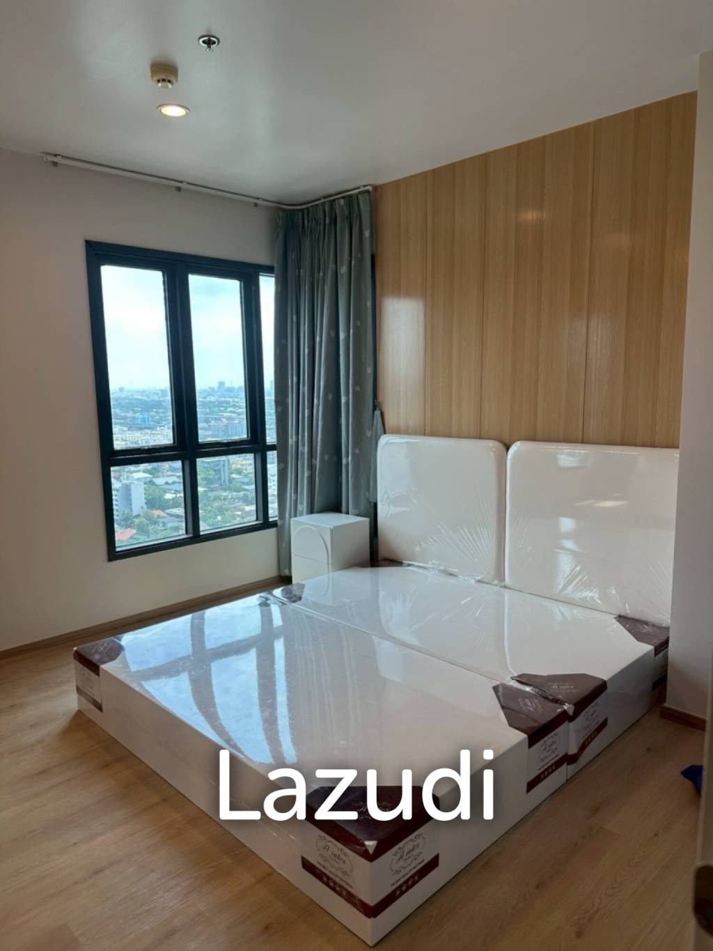 48 sqm high-floor condo at Centric Ari Station Phaya Thai Bangkok
