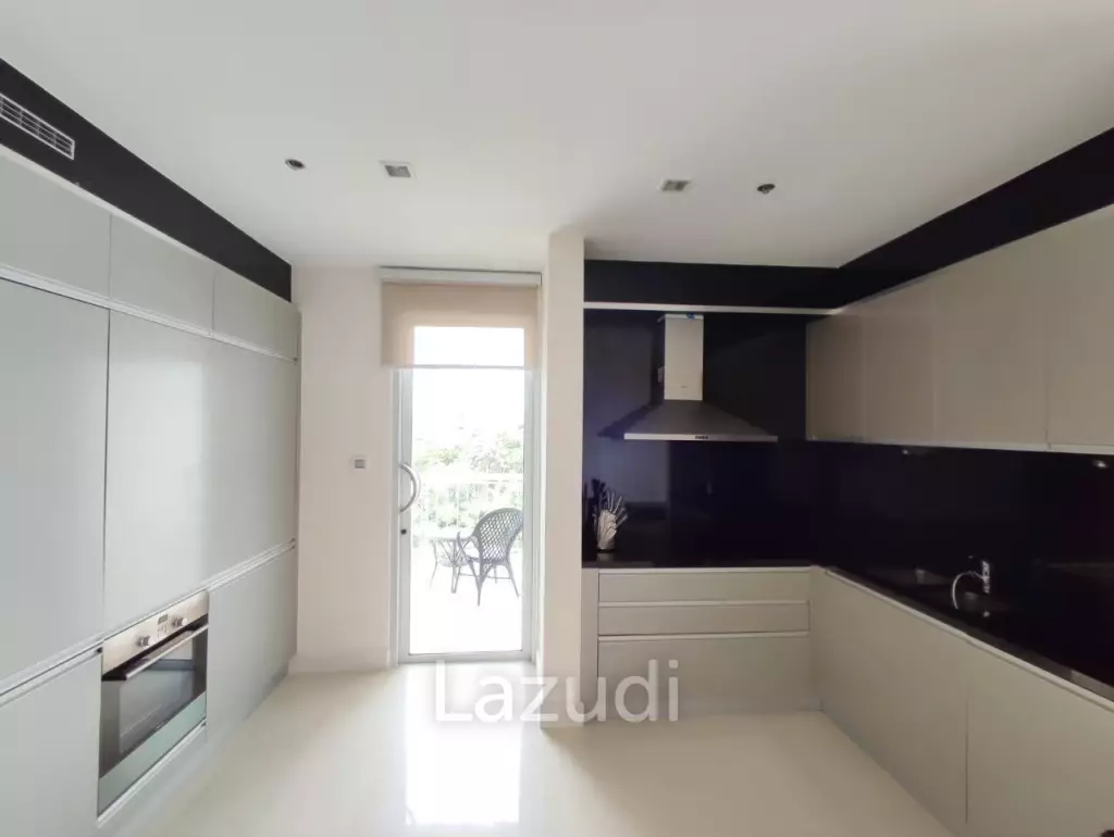 2 Bed 2 Bath 178.96 SQ.M. The Cove  Pattaya