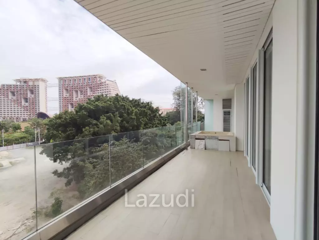 2 Bed 2 Bath 152.94 SQ.M. The Cove  Pattaya