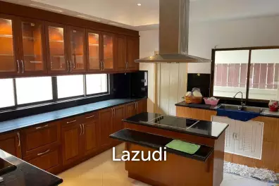 5 bedroom 4 Bathroom 400 SQ.M Central Park 5