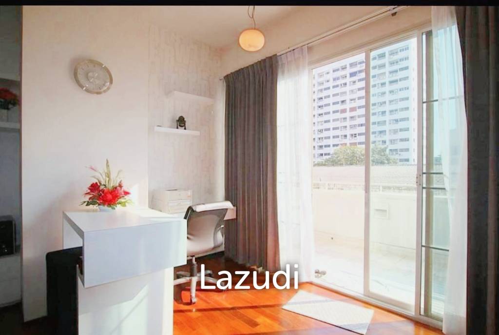 1 Bed 1 Bath 91 SQ.M Noble Ora Thonglor