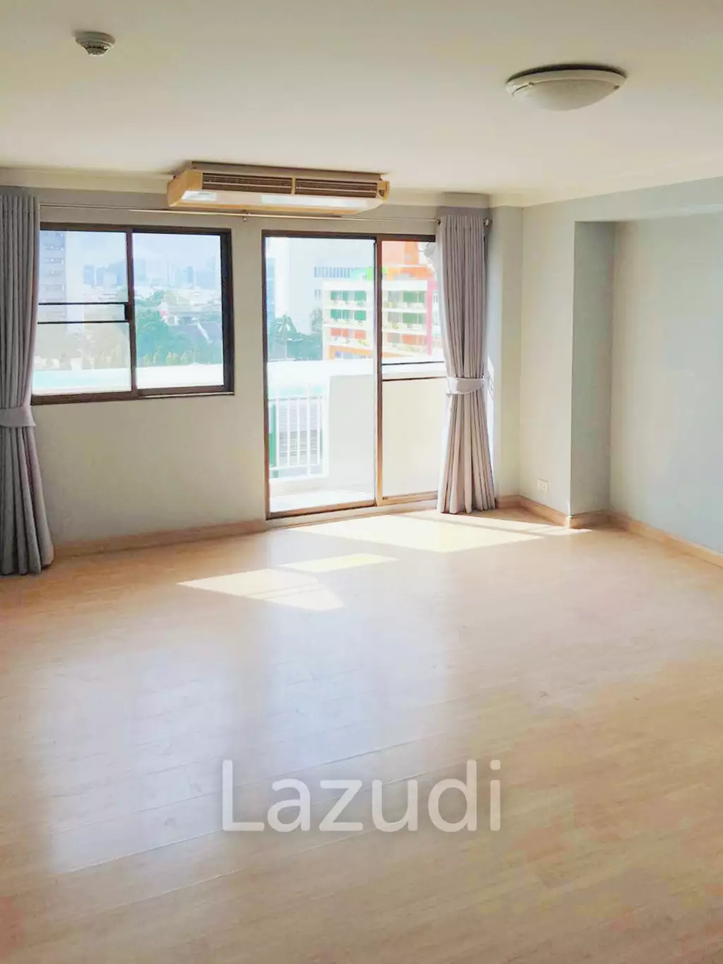 2 Bed 2 Bath 96 SQ.M at Royal Park 3