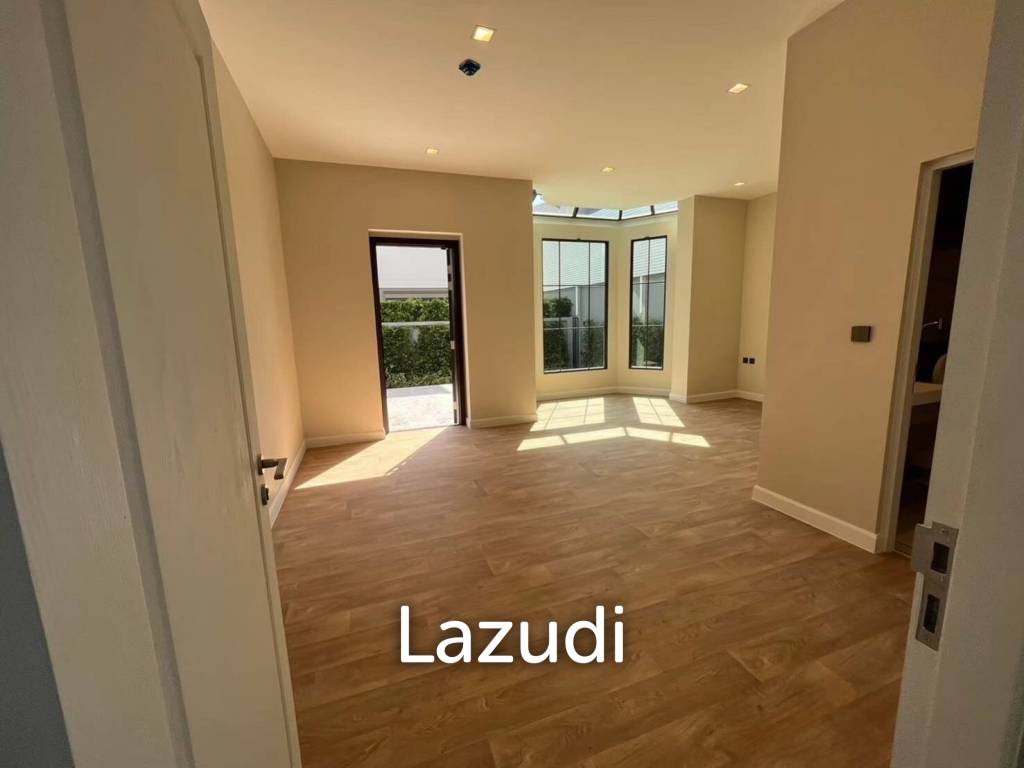 Last Unit! 5 Bed 6 Bath 780 SQ.M Grand Bangkok Boulevard Sukhumvit - Srinakarin