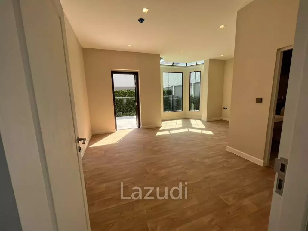 Last Unit! 5 Bed 6 Bath 780 SQ.M Grand Bangkok Boulevard Sukhumvit - Srinakarin