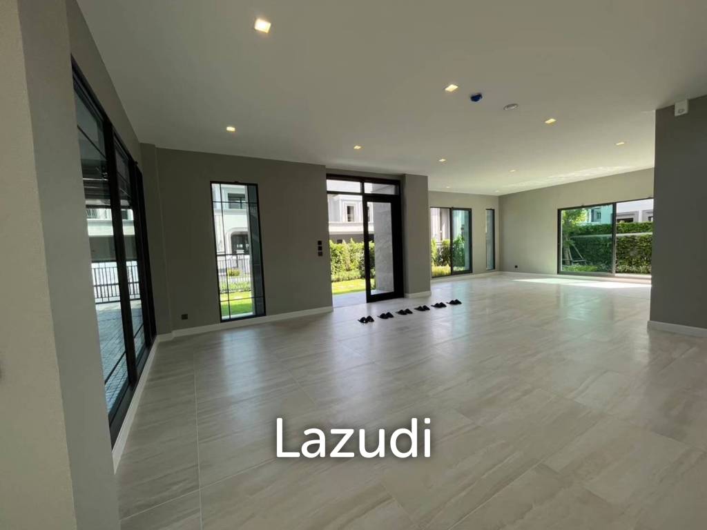 Last Unit! 5 Bed 6 Bath 780 SQ.M Grand Bangkok Boulevard Sukhumvit - Srinakarin