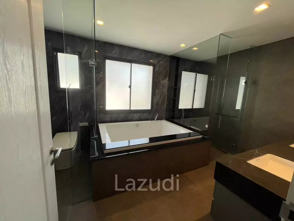 Last Unit! 5 Bed 6 Bath 780 SQ.M Grand Bangkok Boulevard Sukhumvit - Srinakarin