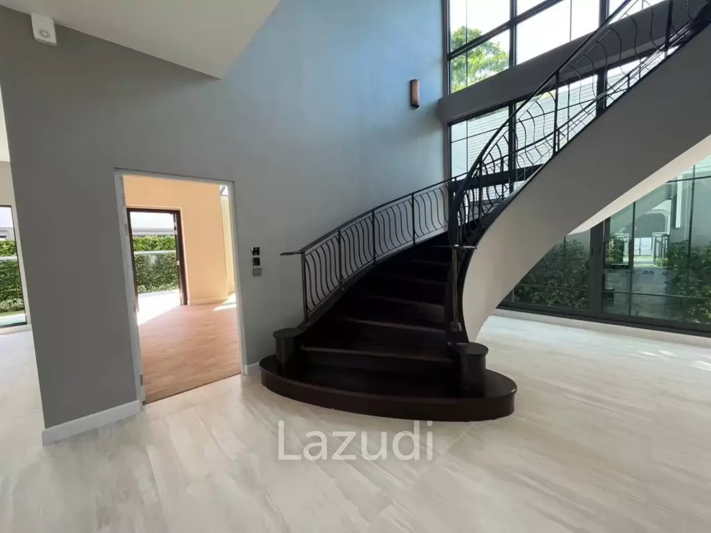 Last Unit! 5 Bed 6 Bath 780 SQ.M Grand Bangkok Boulevard Sukhumvit - Srinakarin