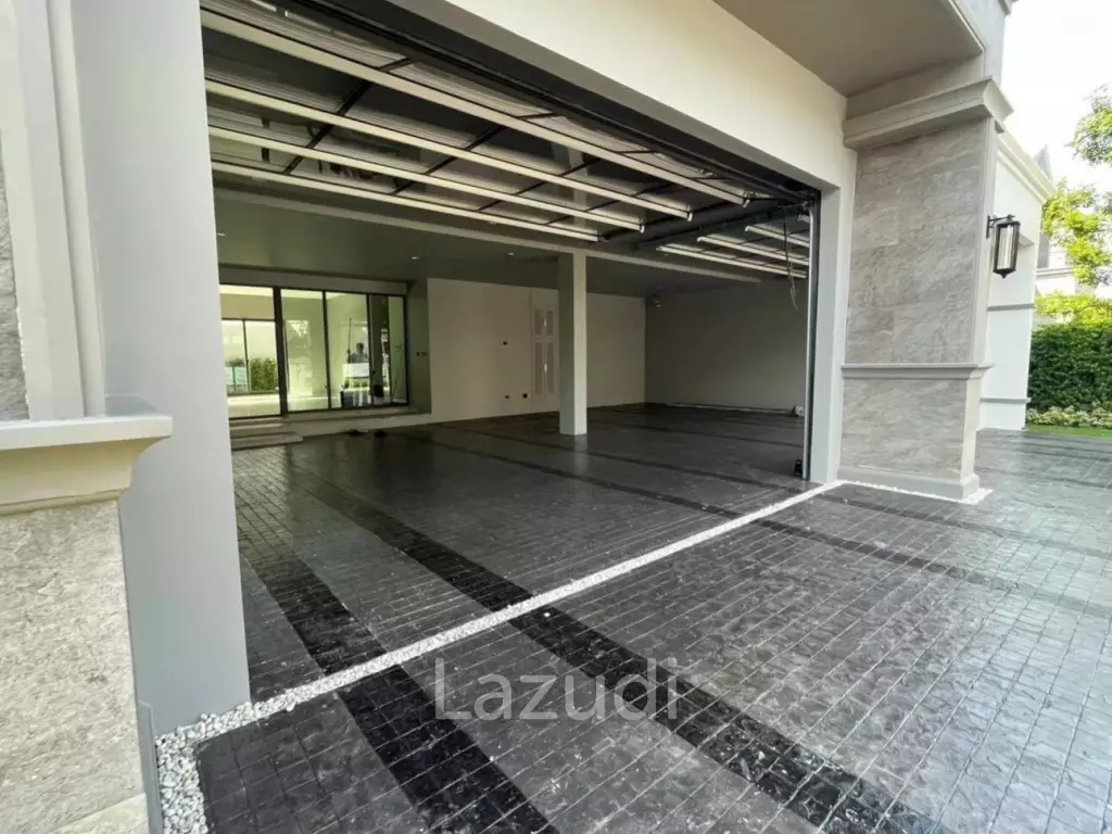 Last Unit! 5 Bed 6 Bath 780 SQ.M Grand Bangkok Boulevard Sukhumvit - Srinakarin