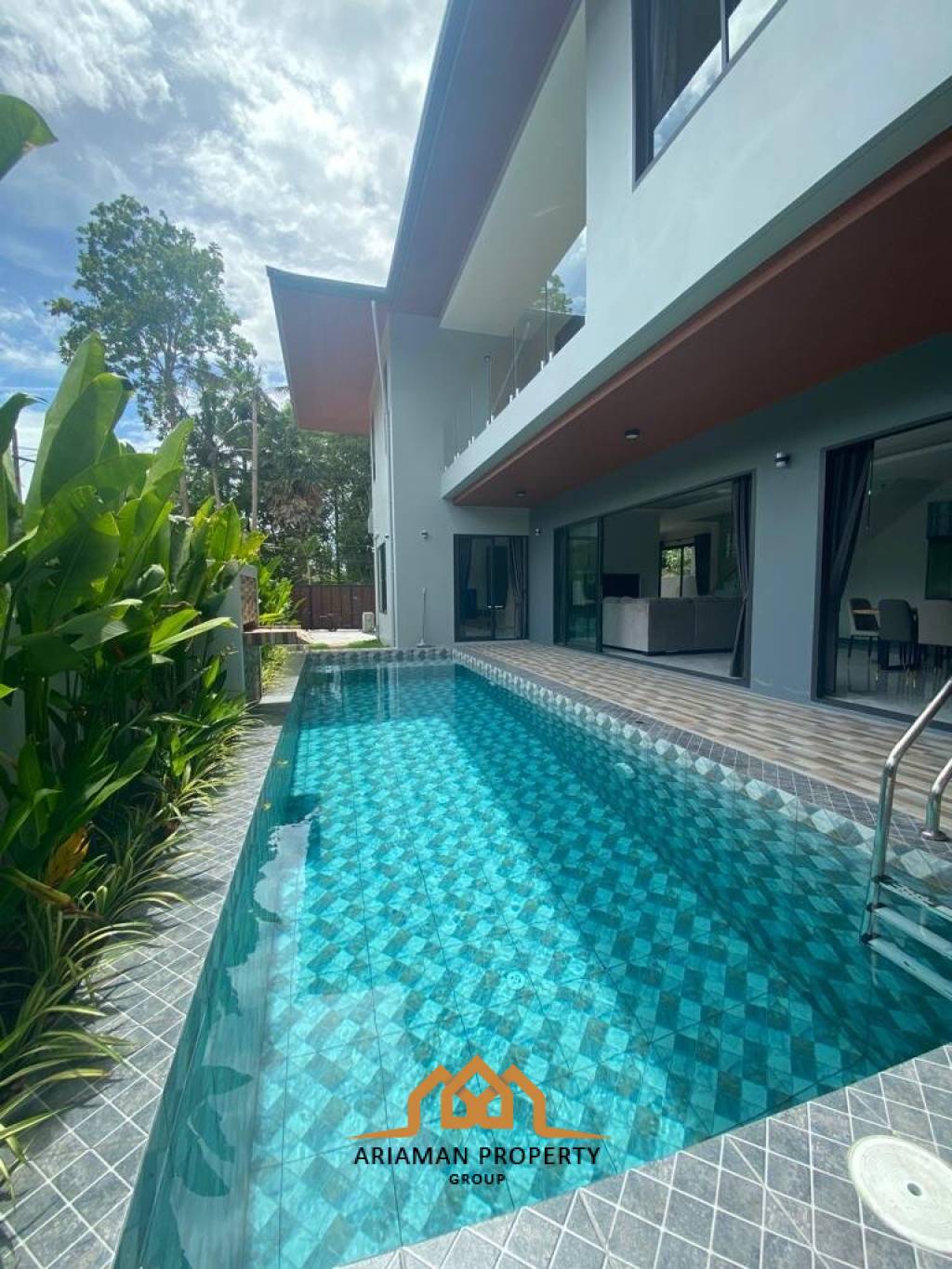 Modern Style Pool Villa In Ban Tai Beach