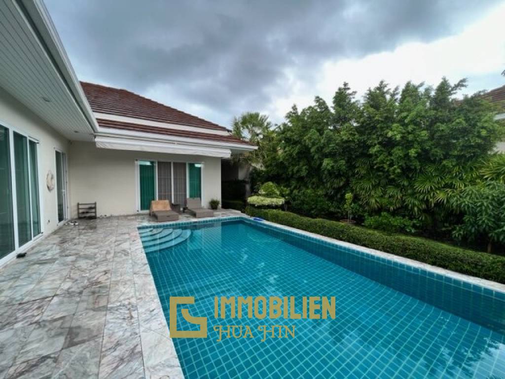 RED MOUNTAIN WATERSIDE  : 3 Bed Modern Pool Villa