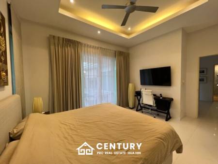 516 ตร.ม 3 เตียง 2 อาบน้ำ วิลล่า For ขาย