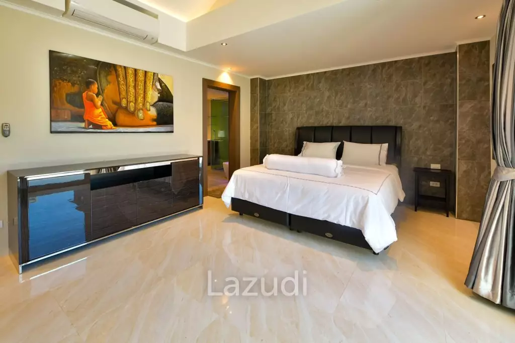 5 bedroom 5 bathroom 420sq.m pool villa in South Pattaya