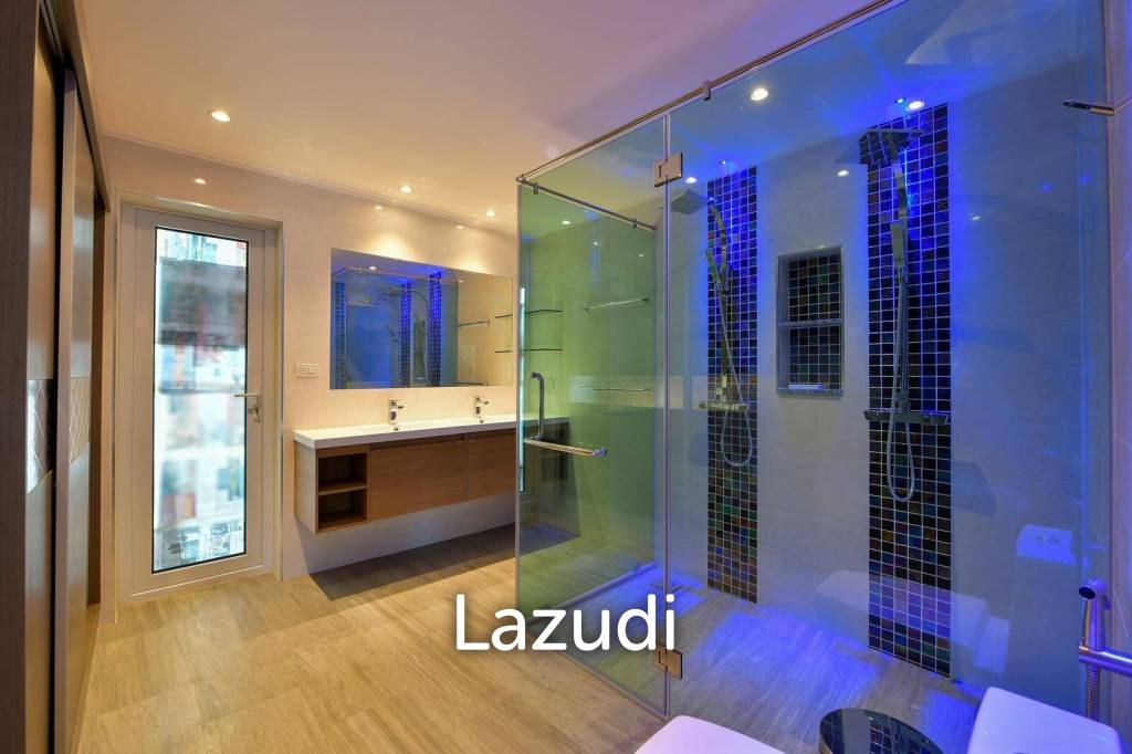 5 bedroom 5 bathroom 420sq.m pool villa in South Pattaya