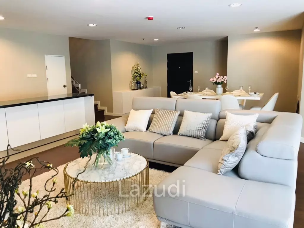 5 Bed 5 Bath 240 SQ.M Belle Grand Rama 9