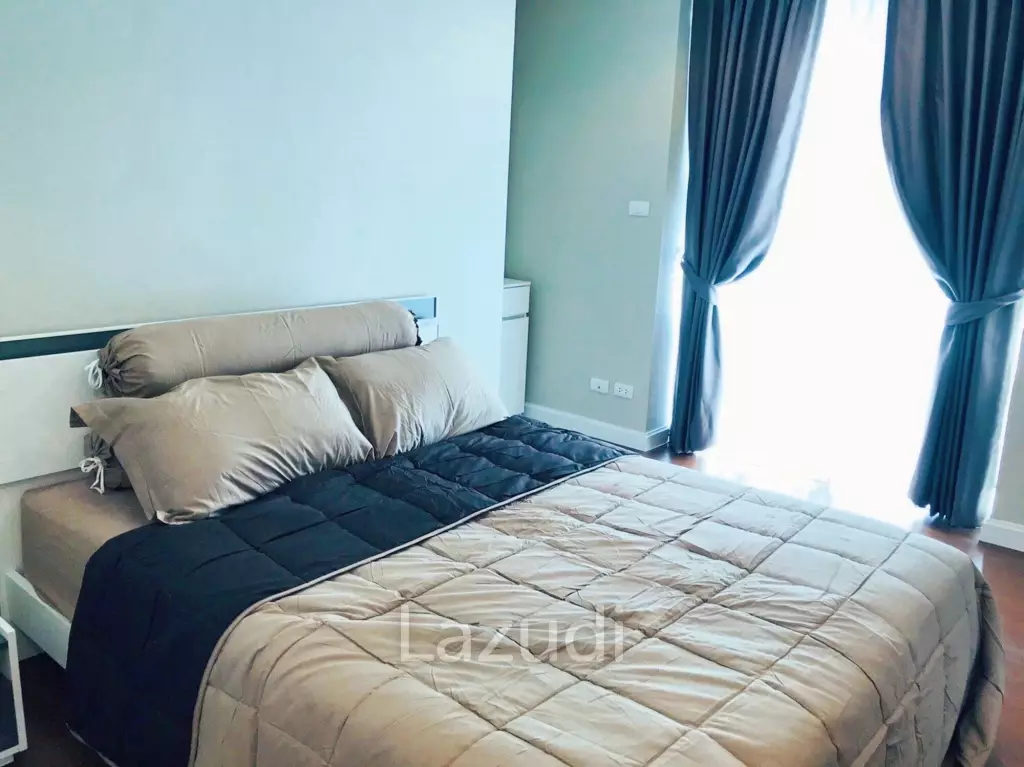 5 Bed 5 Bath 240 SQ.M Belle Grand Rama 9
