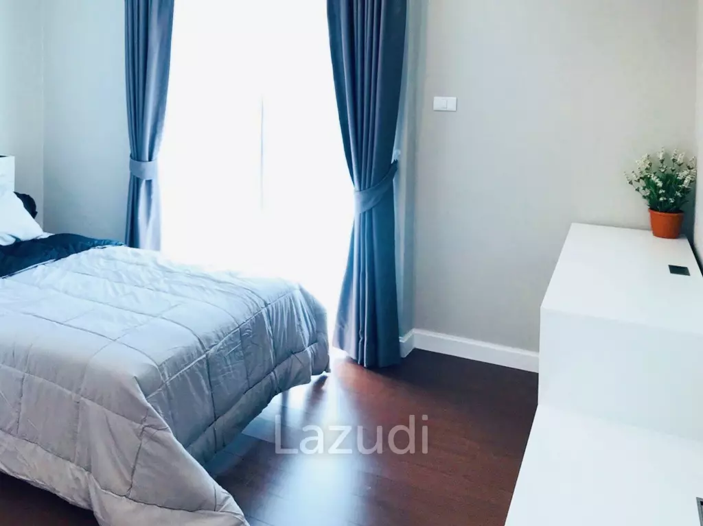 5 Bed 5 Bath 240 SQ.M Belle Grand Rama 9