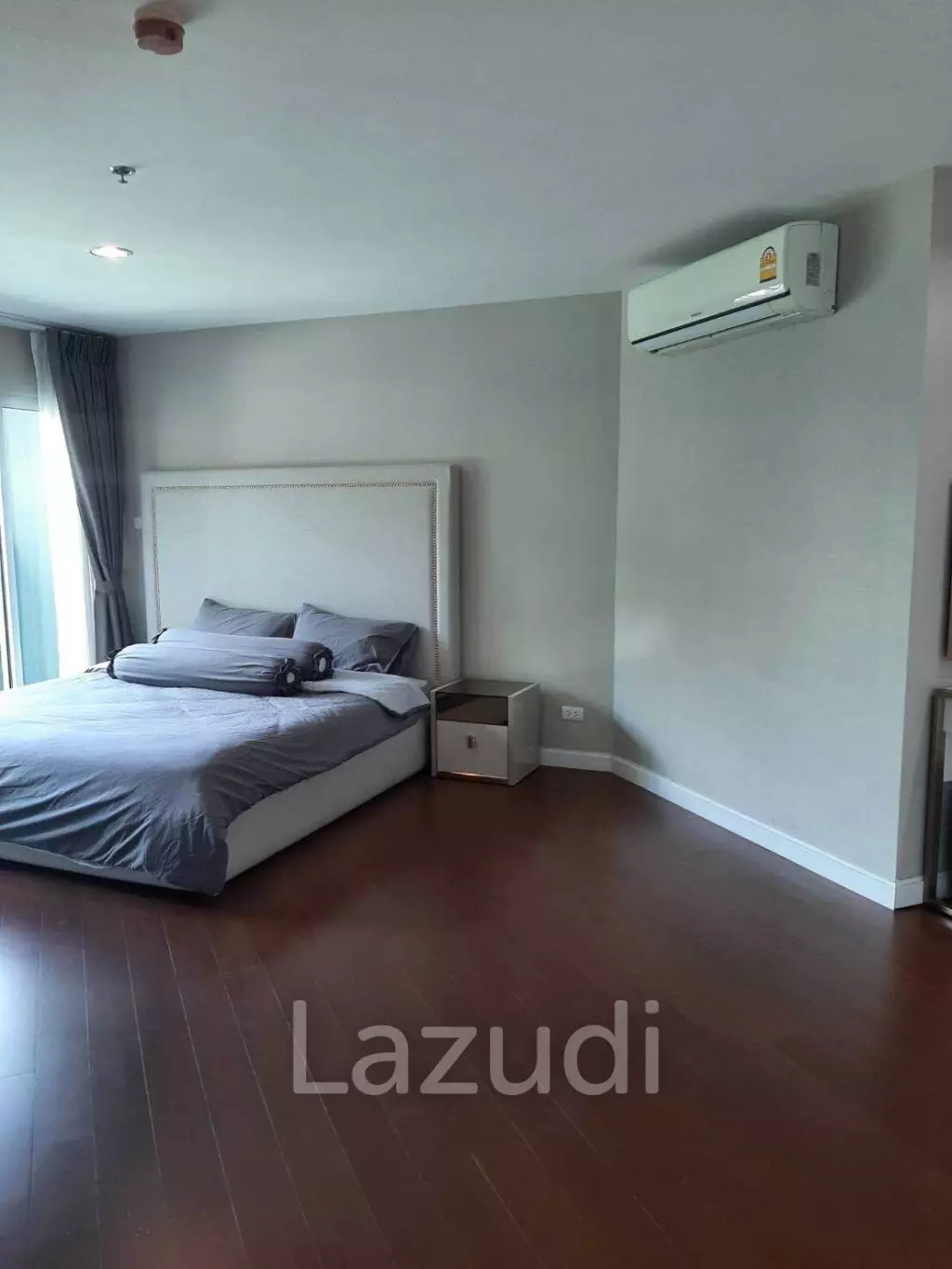 5 Bed 5 Bath 267 SQ.M Belle Grand Rama 9