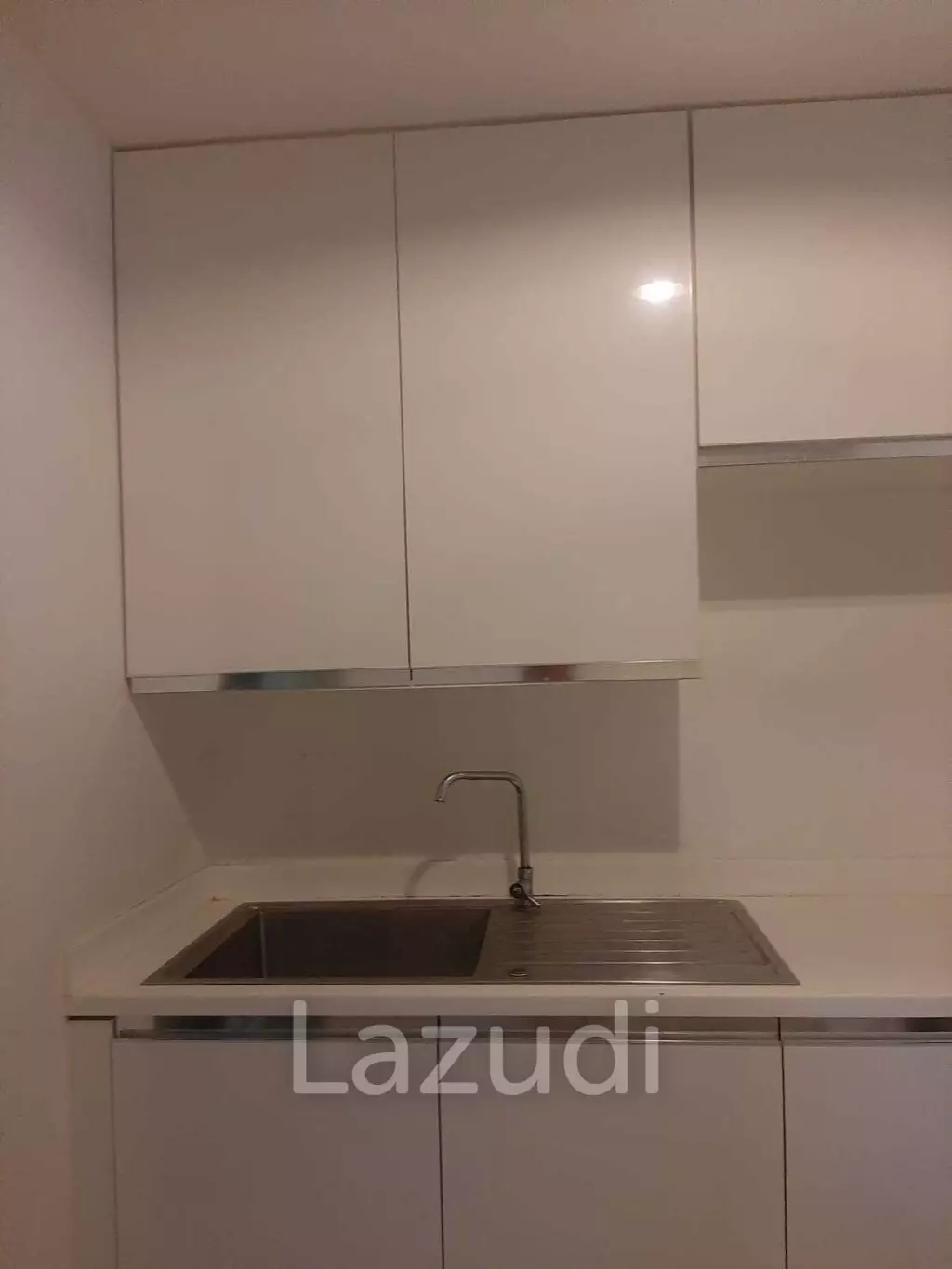 5 Bed 5 Bath 267 SQ.M Belle Grand Rama 9