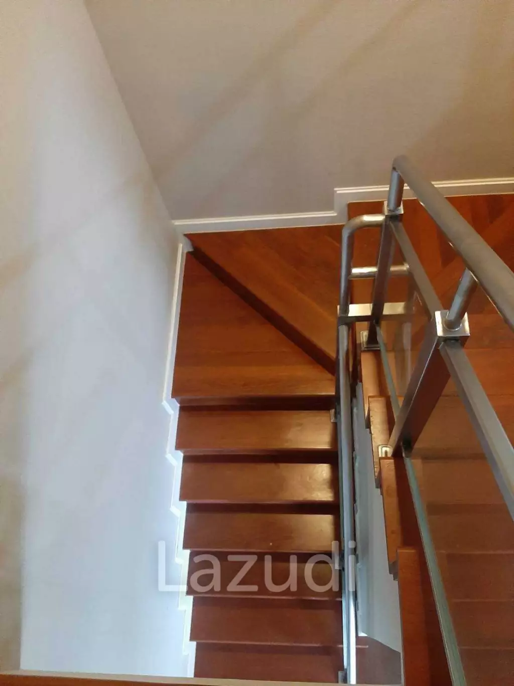 5 Bed 5 Bath 267 SQ.M Belle Grand Rama 9