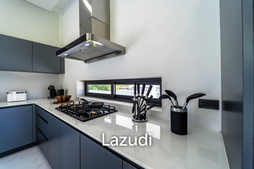 1,600 Sqm 4 Bed House For Sale