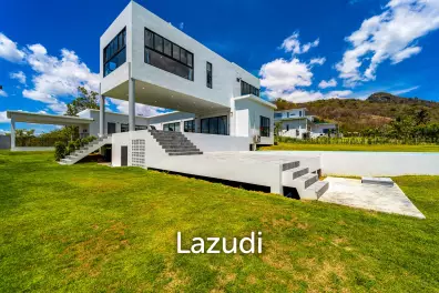 Elegant Oasis in Hua Hin: Luxurious 4-Bed Villa