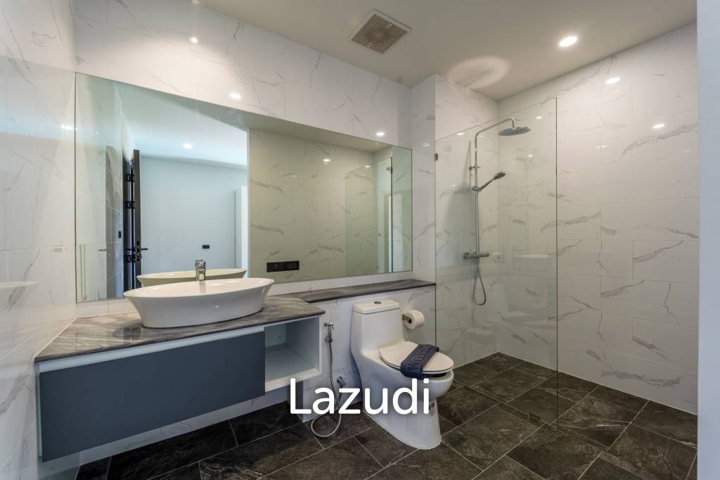 1,600 Sqm 4 Bed House For Sale