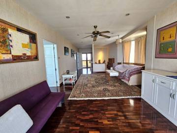 3 Bedroom 3 Bathroom 212 SQ.M Chom Talay Resort