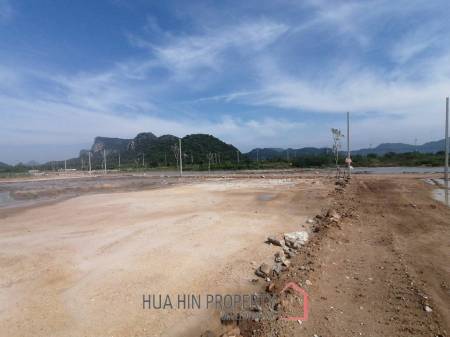 Land ready to built in Sam Roy Yot
