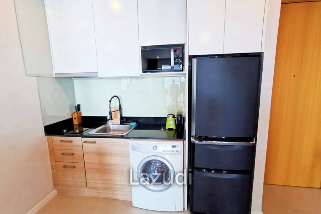 1 Bed 1 Bath 48 SQ.M Circle Condominium
