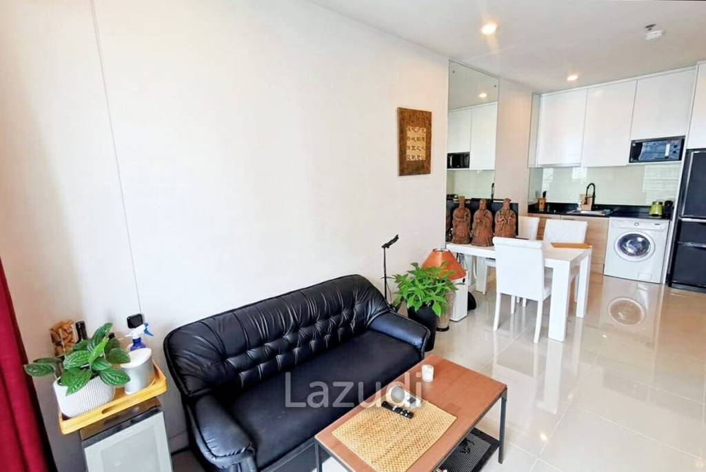 1 Bed 1 Bath 48 SQ.M Circle Condominium