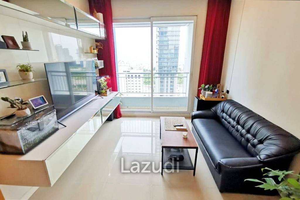1 Bed 1 Bath 48 SQ.M Circle Condominium