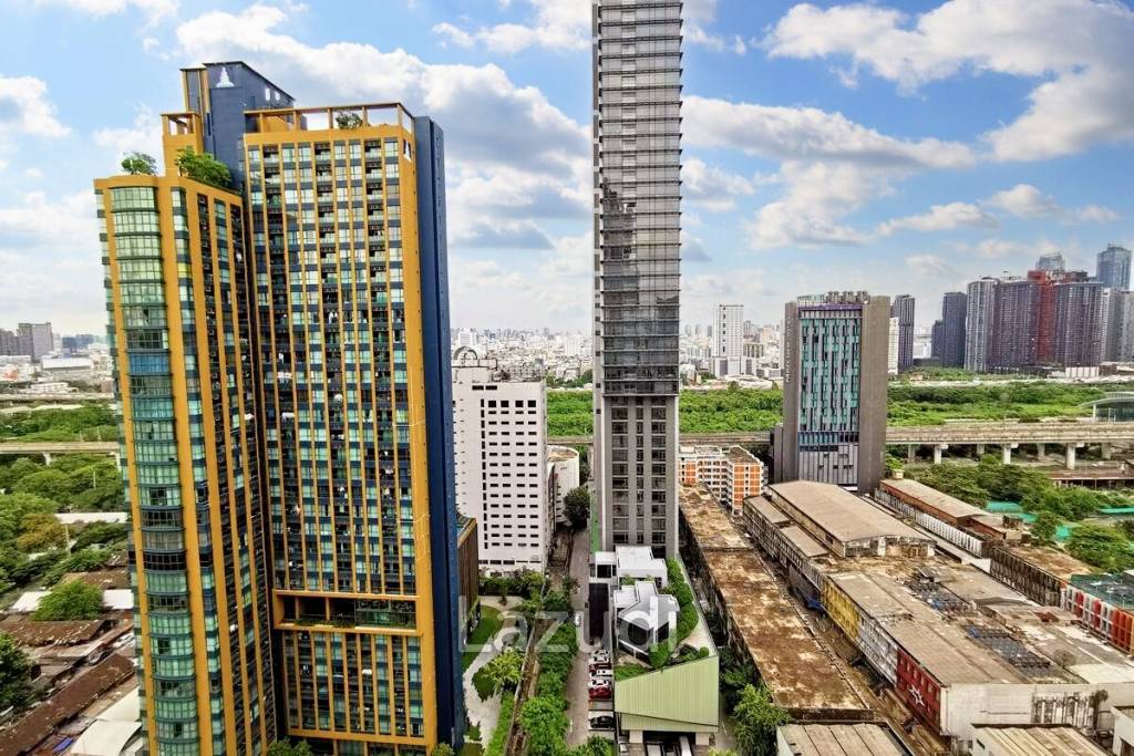 1 Bed 1 Bath 48 SQ.M Circle Condominium