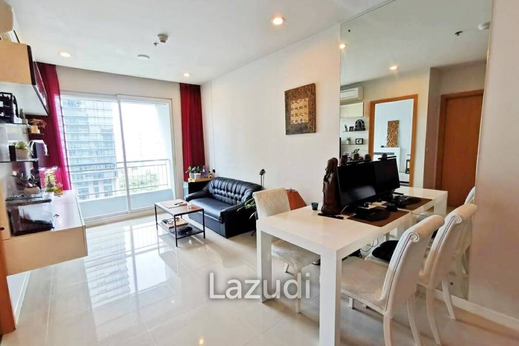 1 Bed 1 Bath 48 SQ.M Circle Condominium
