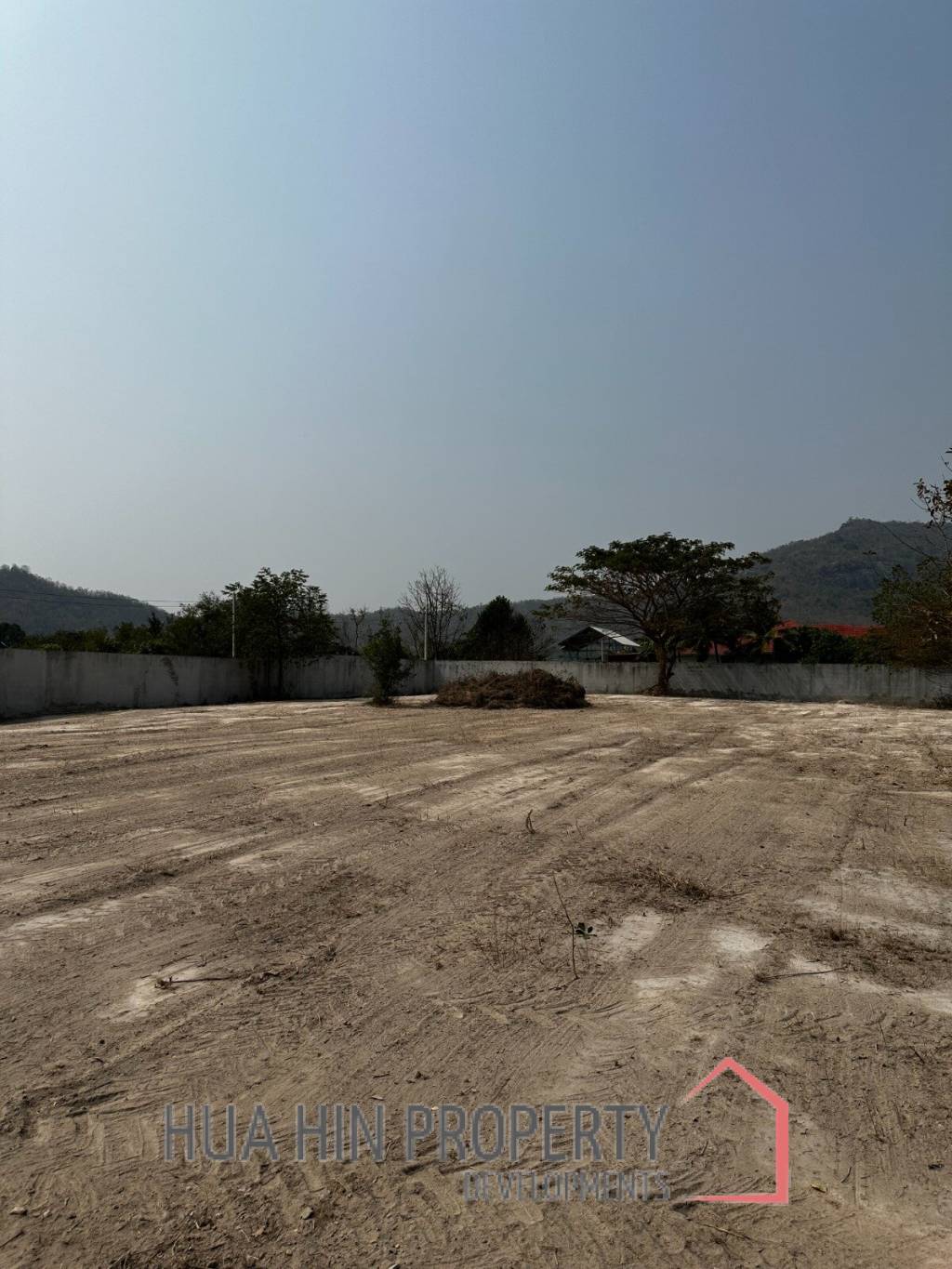 MOUNTAIN VIEW LAND IN BLACK MOUNTAIN AREA