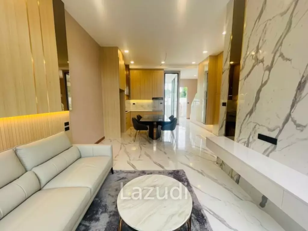 8 Bed 6 Bath 360 SQ.M Villa La Richie
