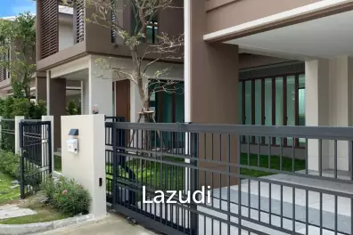 4 Bed 5 Bath 300 SQ.M Burasiri Krungthep Kreetha