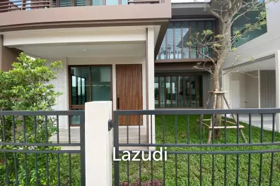 4 Bed 5 Bath 300 SQ.M Burasiri Krungthep Kreetha