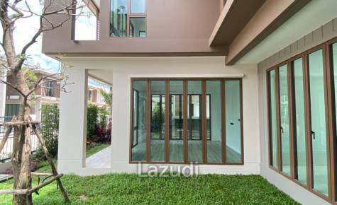 4 Bed 5 Bath 300 SQ.M Burasiri Krungthep Kreetha