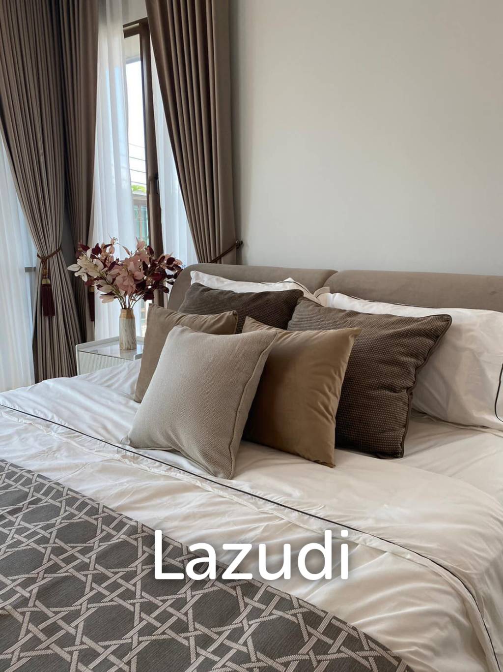 4 Bed 5 Bath 300 SQ.M Burasiri Krungthep Kreetha