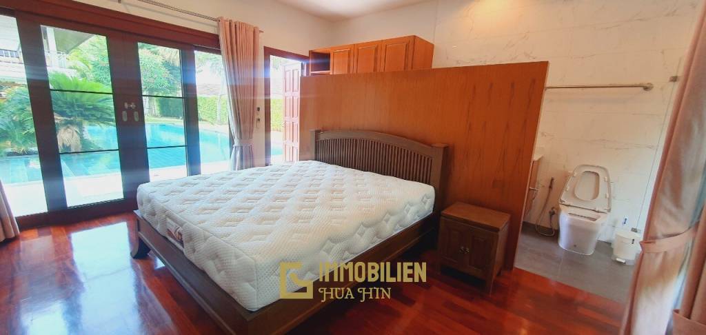 350 qm 3 Bett 4 Bad Villa Für Miete