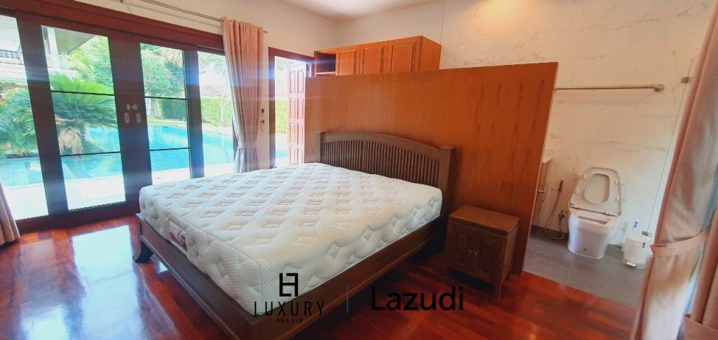 350 qm 3 Bett 4 Bad Villa Für Miete