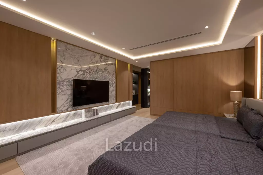 5 Bed 708 SQ.M Outstanding Villa in Hang Dong