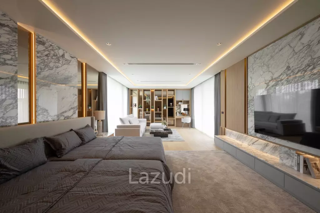 5 Bed 708 SQ.M Outstanding Villa in Hang Dong
