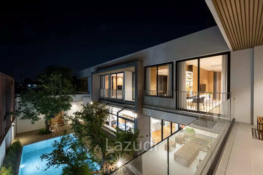 5 Bed 708 SQ.M Outstanding Villa in Hang Dong