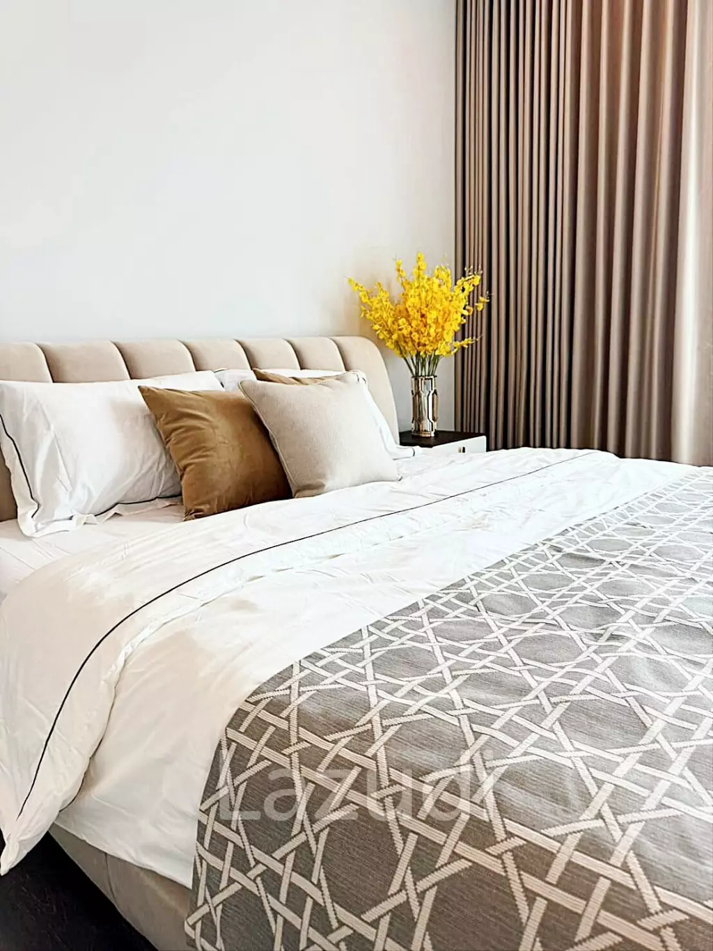 4 Bed 294 SQ.M  Setthasiri Krungthep Kreetha