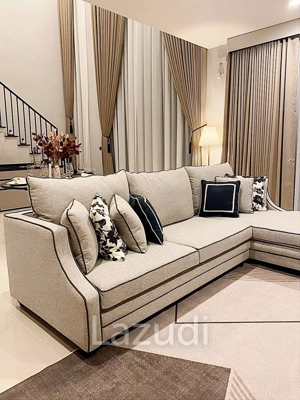 4 Bed 294 SQ.M  Setthasiri Krungthep Kreetha
