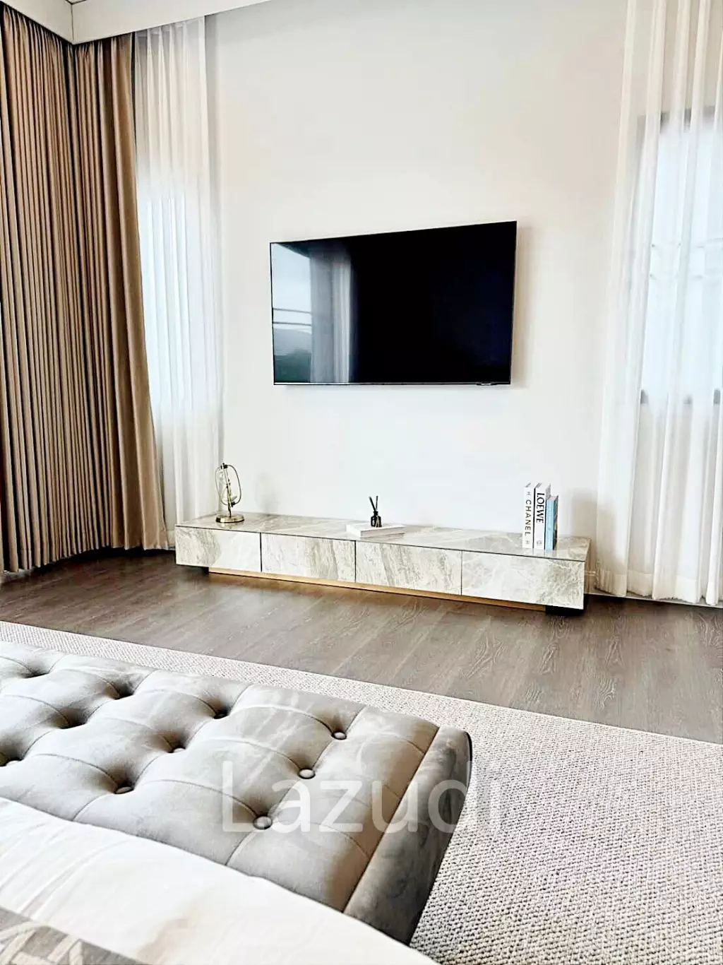 4 Bed 294 SQ.M  Setthasiri Krungthep Kreetha