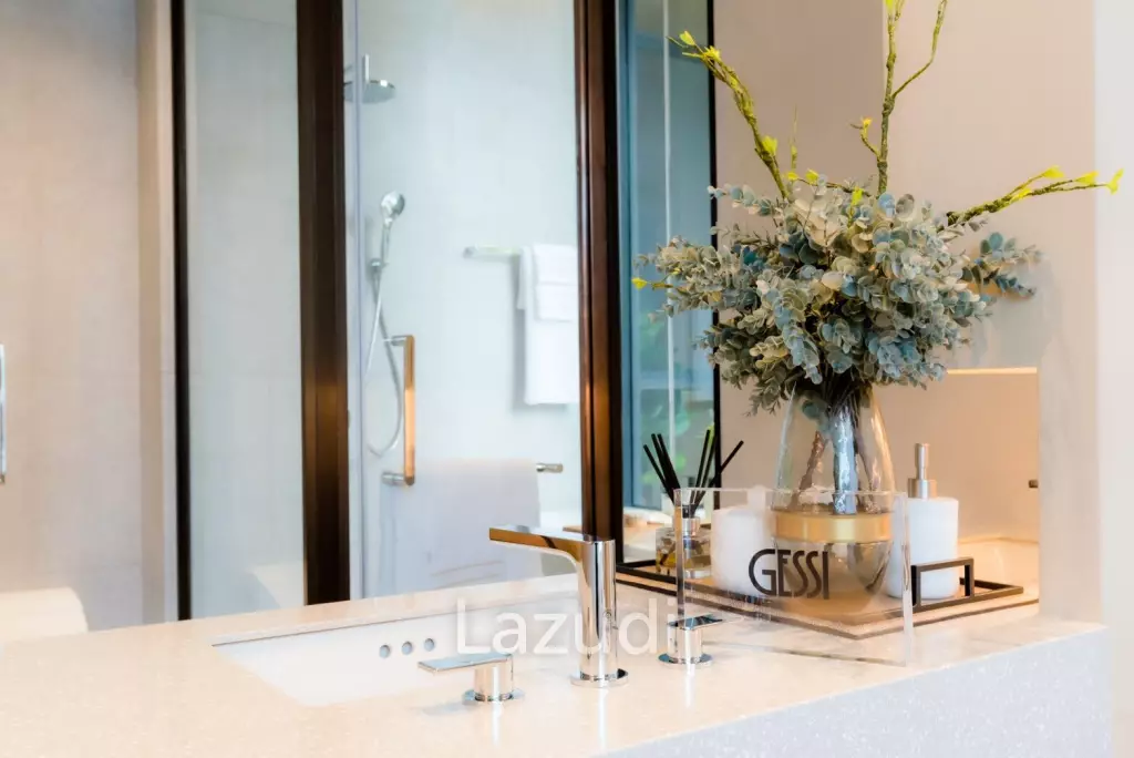 1 Bed 1 Bath 52.77 SQ.M. Arom Wongamat