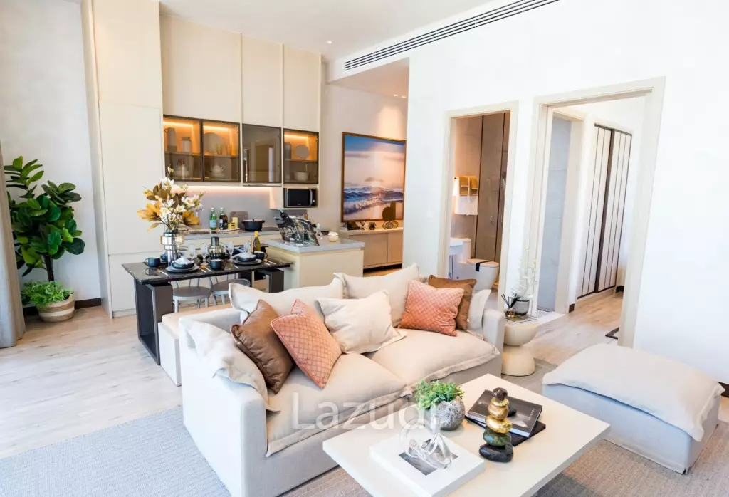 1 Bed 1 Bath 52.77 SQ.M. Arom Wongamat